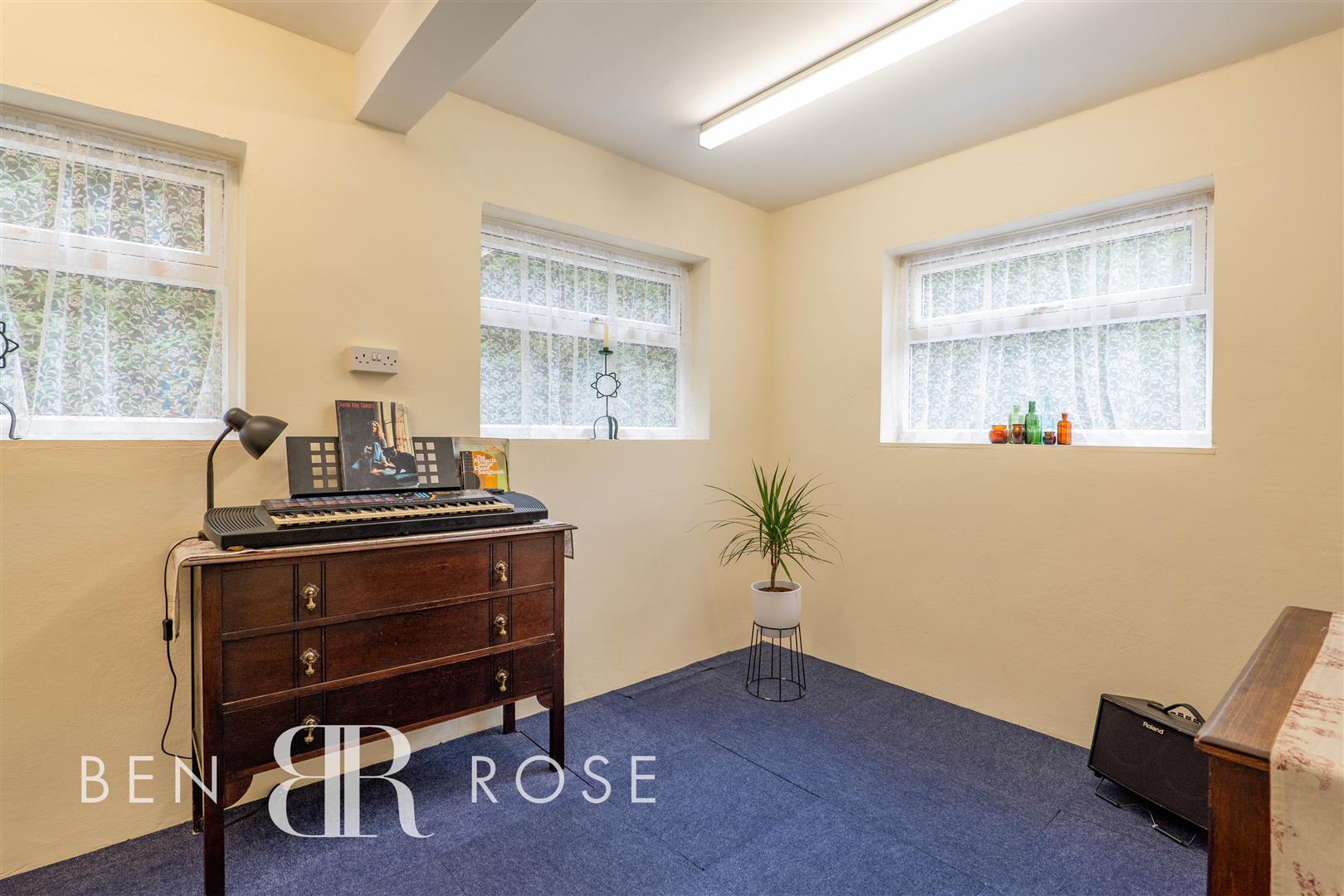Parkside Drive, Chorley